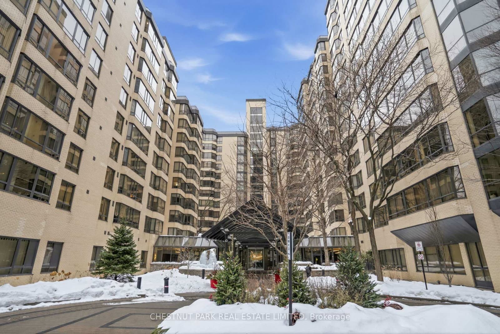 1206 - 211 St Patrick Street, Toronto, ON