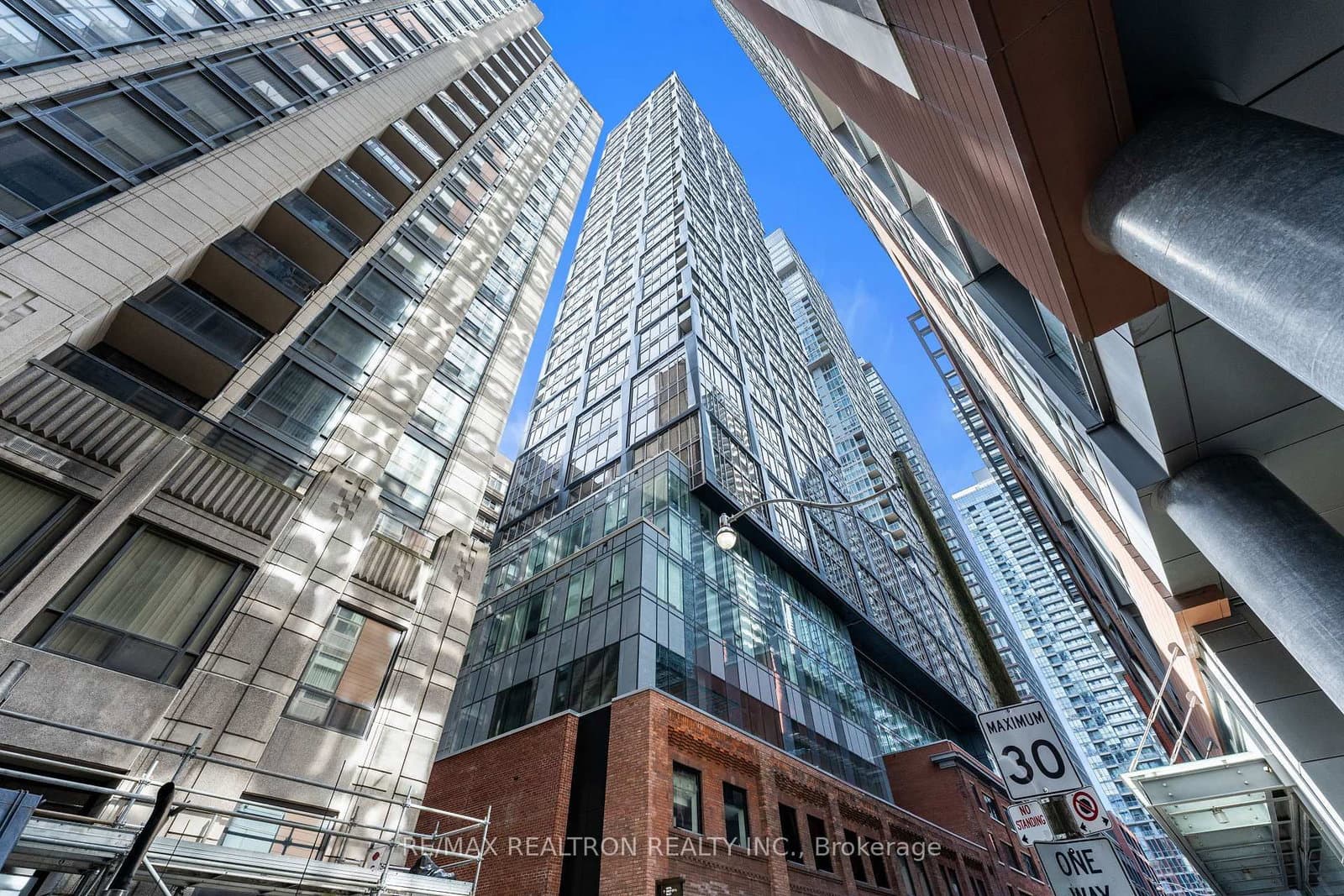 4106 - 15 Mercer Street, Toronto, ON — photo 2