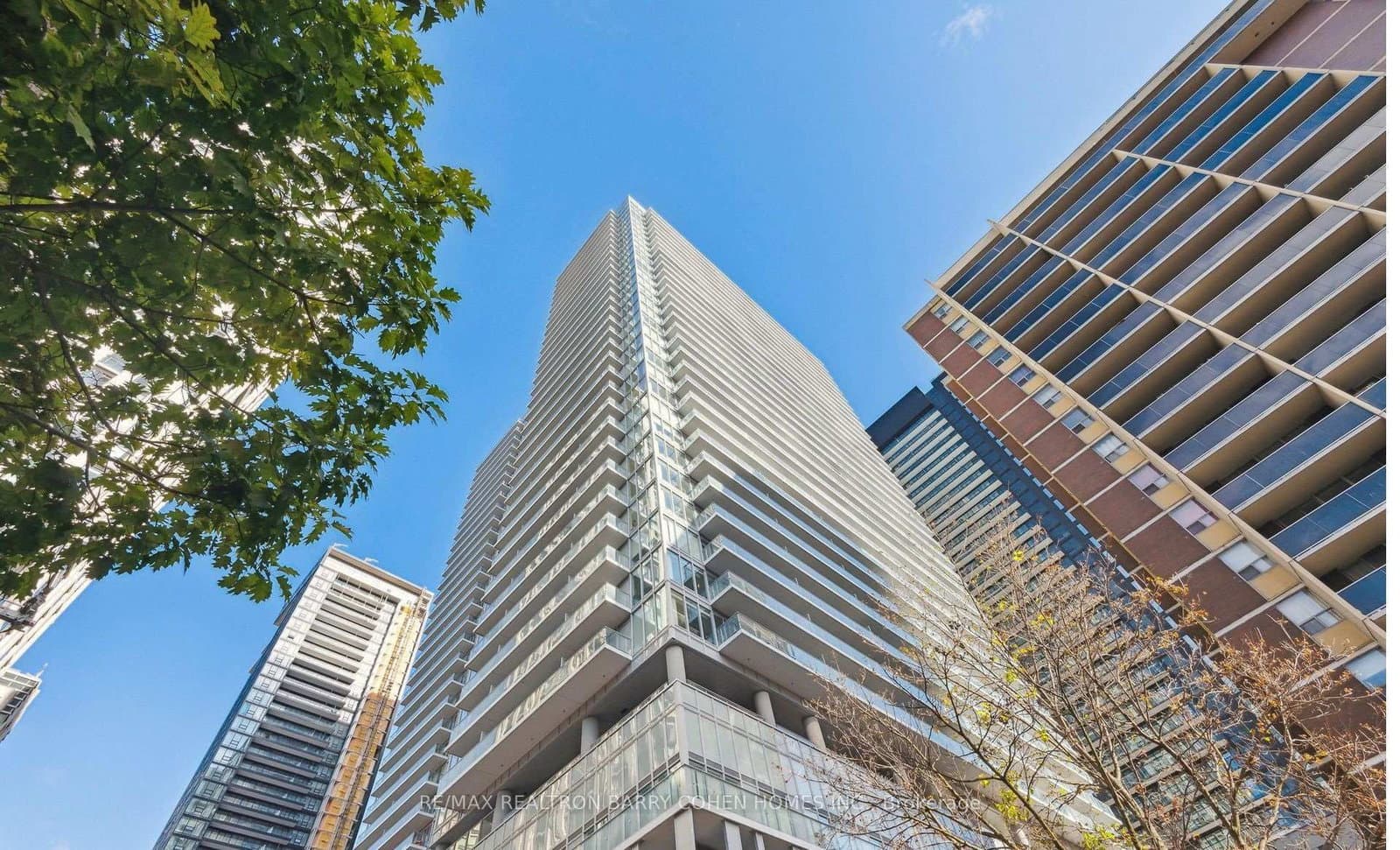 2002 - 195 Redpath Avenue, Toronto, ON