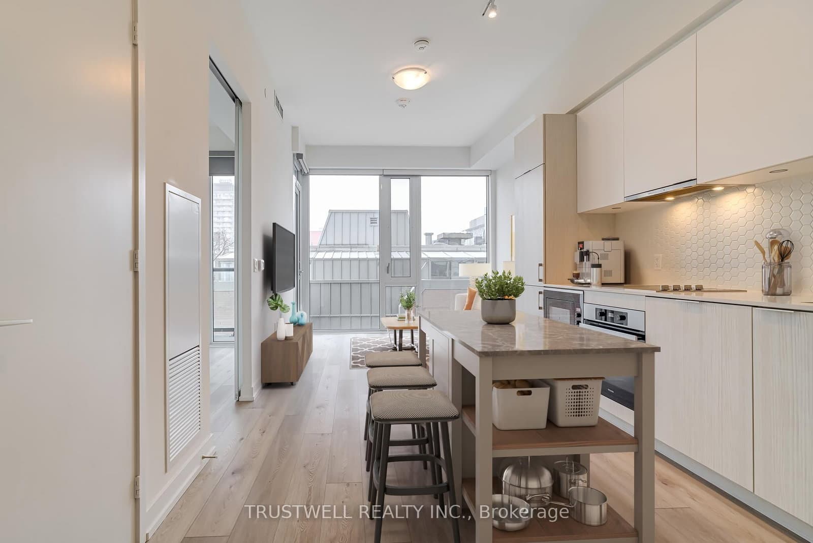 1004 - 158 Front Street, Toronto, ON — photo 2