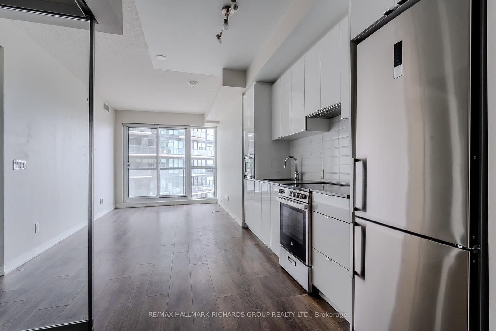 1108 - 49 East Liberty Street, Toronto, ON — photo 3