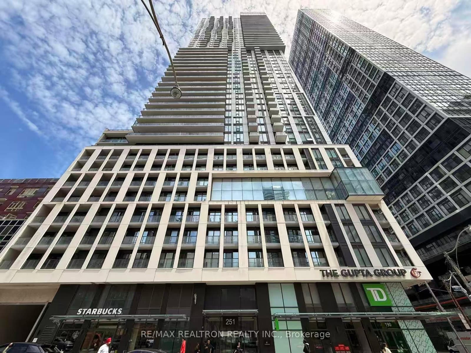 4510 - 251 Jarvis Street, Toronto, ON
