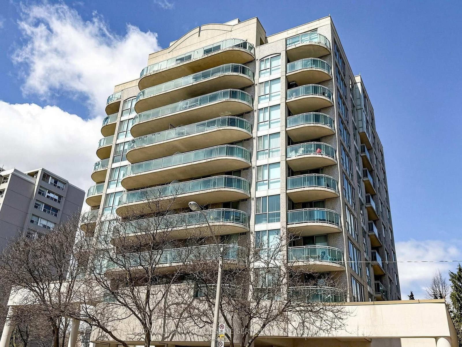 203 - 398 Eglinton Avenue, Toronto, ON — photo 3