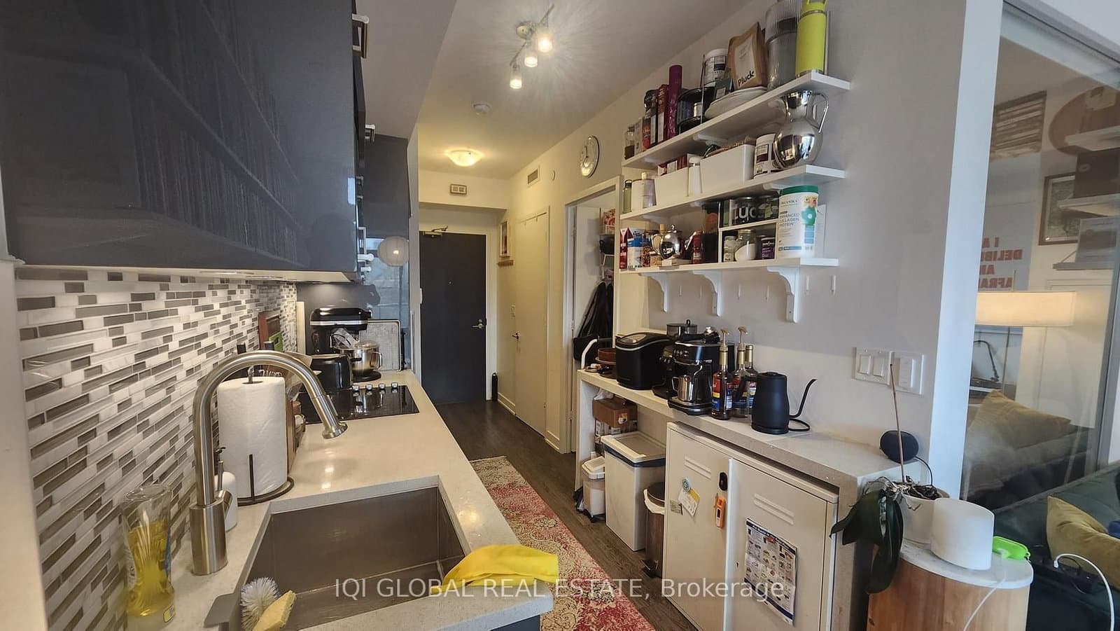 407 - 106 Dovercourt Road, Toronto, ON — photo 2