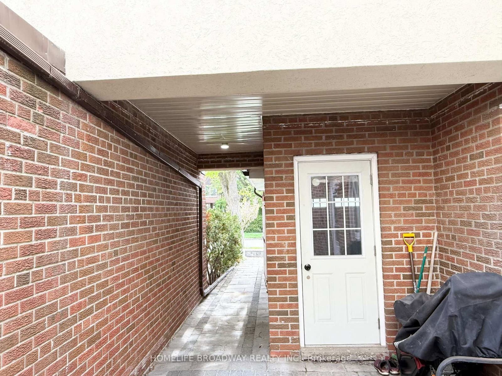 140 Sexton Crescent, Toronto, ON — photo 3