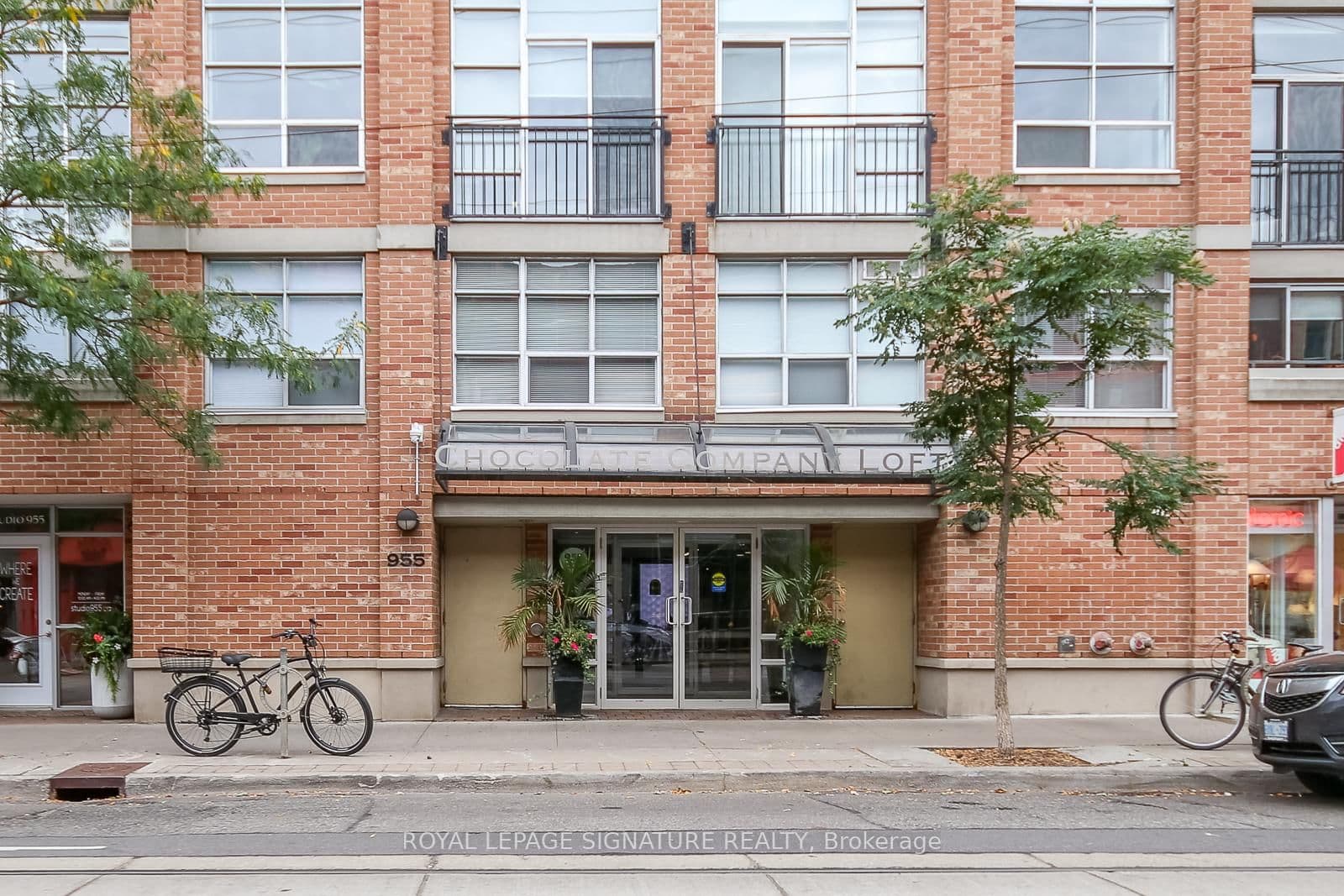 PH08 - 955 Queen Street, Toronto, ON — photo 2