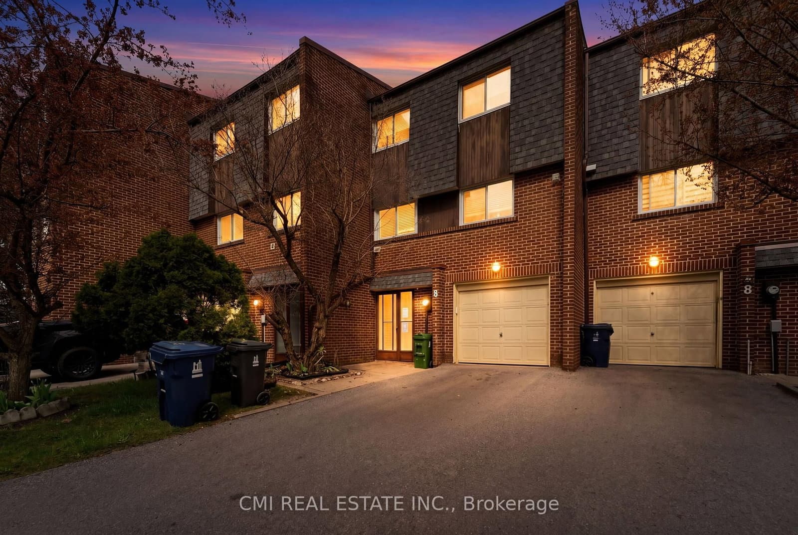6 Windy Golfway Way, Toronto, ON
