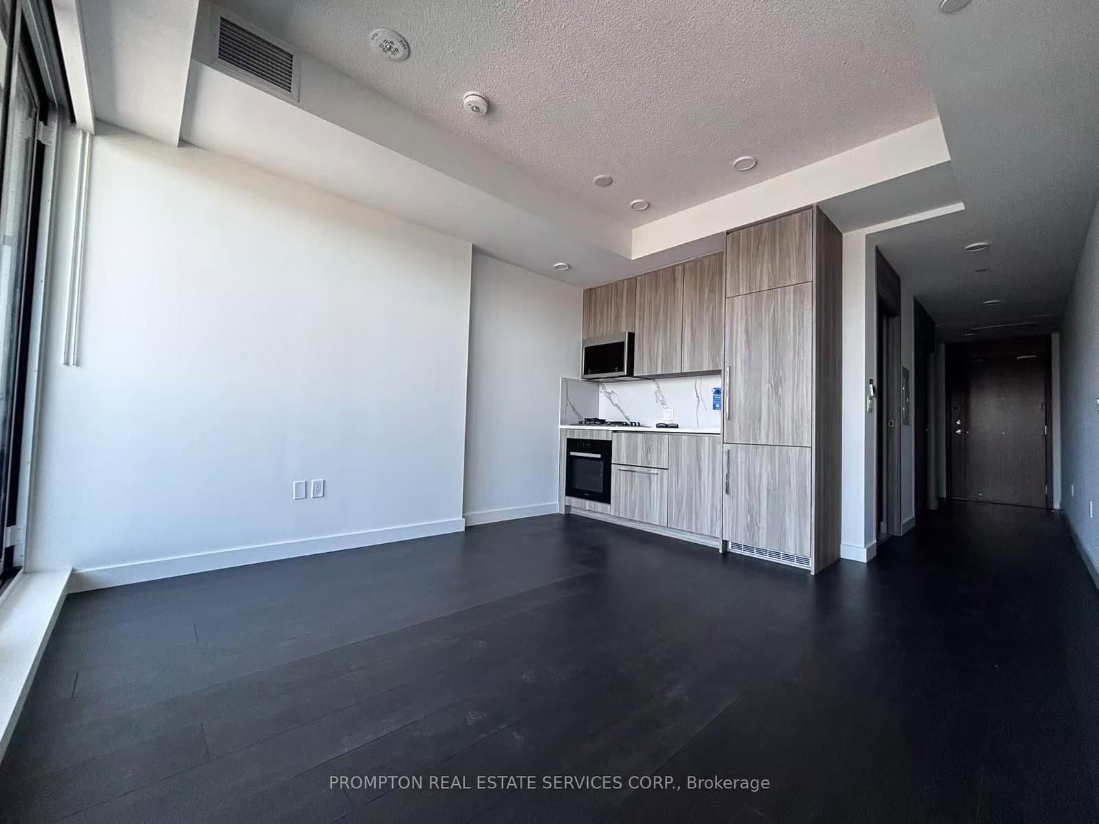 1810 - 75 Billes Heights, Toronto, ON