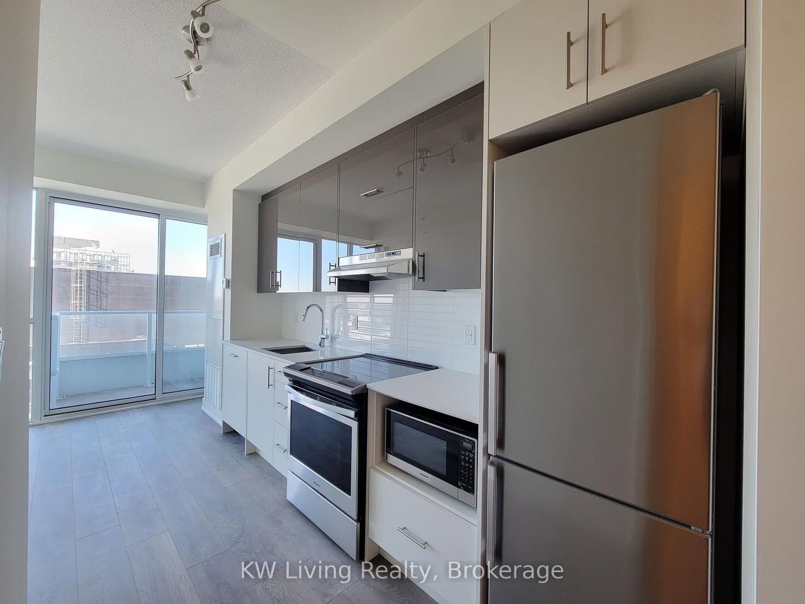 1503 - 180 Fairview Mall Drive, Toronto, ON — photo 2