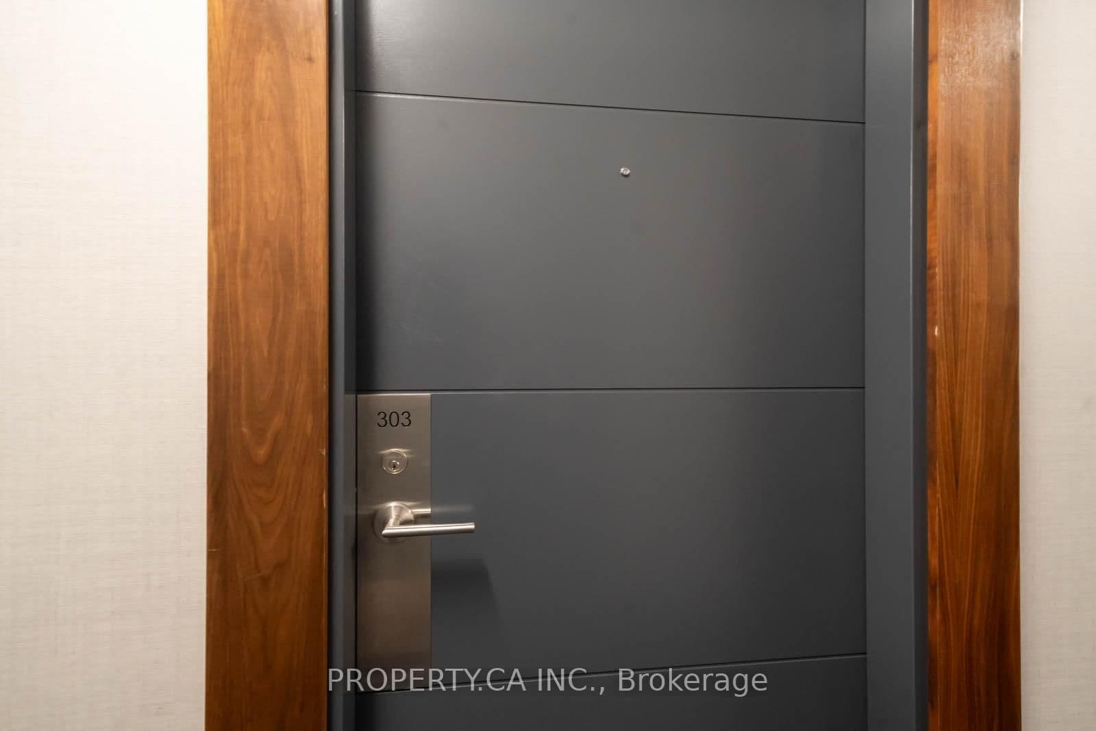 303 - 105 George Street, Toronto, ON — photo 3