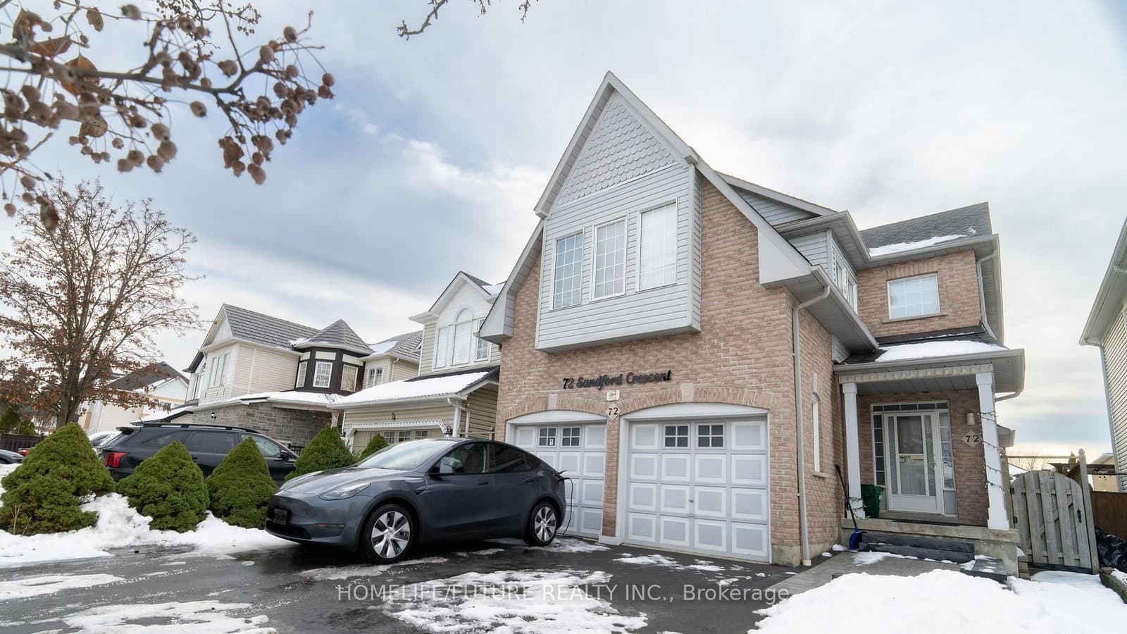 Bsmt - 72 Sandford Crescent, Whitby, ON