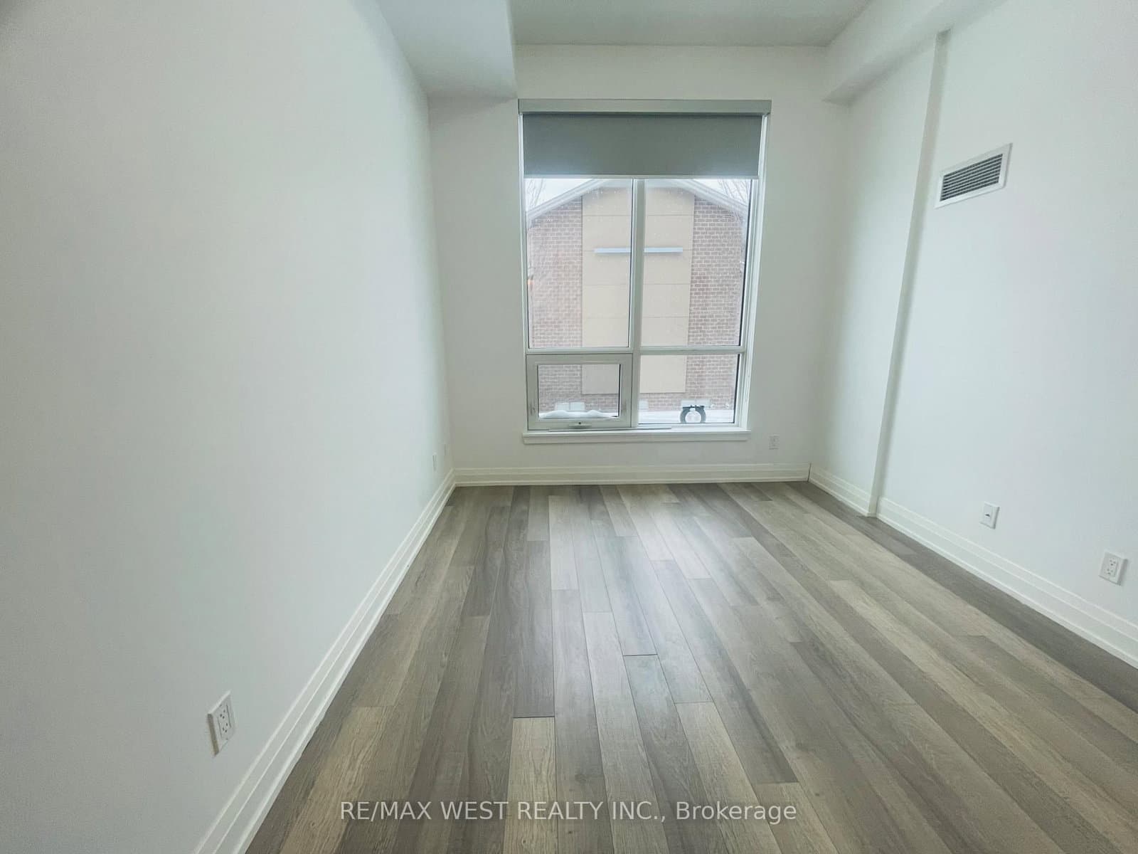 222 - 3121 Sheppard Avenue, Toronto, ON