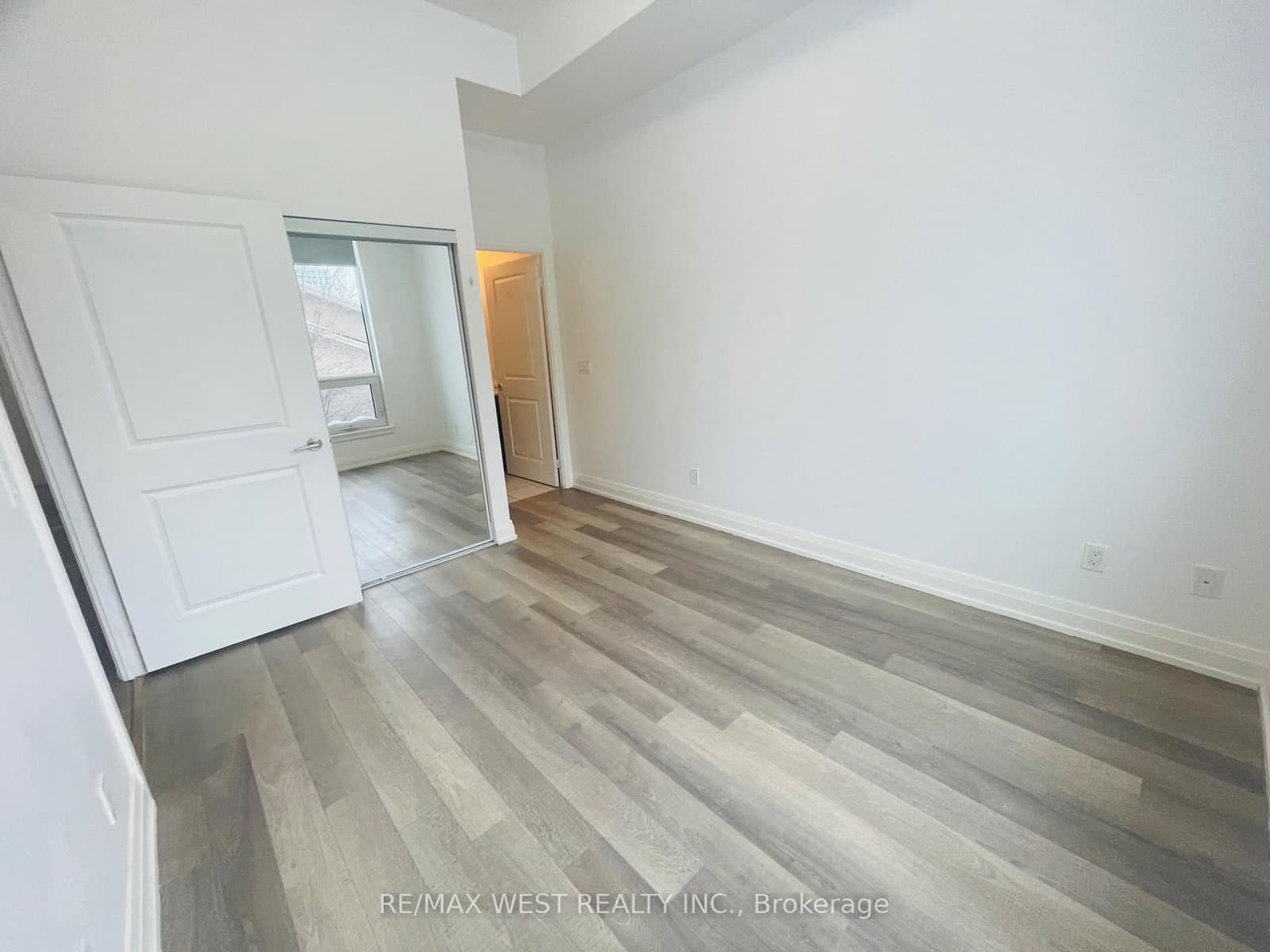 222 - 3121 Sheppard Avenue, Toronto, ON — photo 3