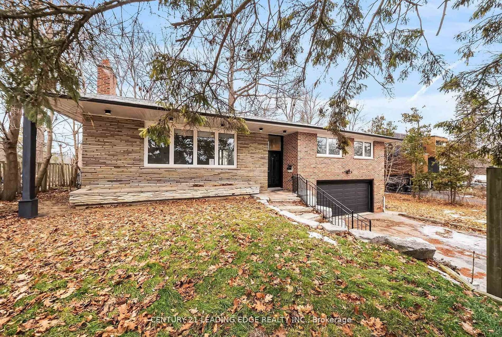541 Rouge Hills Drive, Toronto, ON