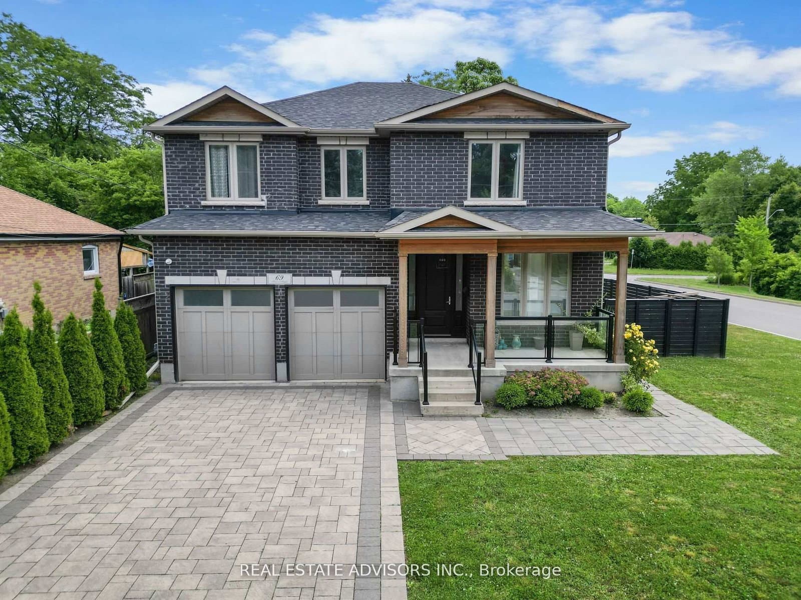 69 Fenwood Heights, Toronto, ON — photo 2