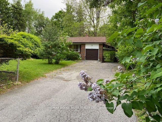 72 Meadowvale Road, Toronto, ON — photo 2