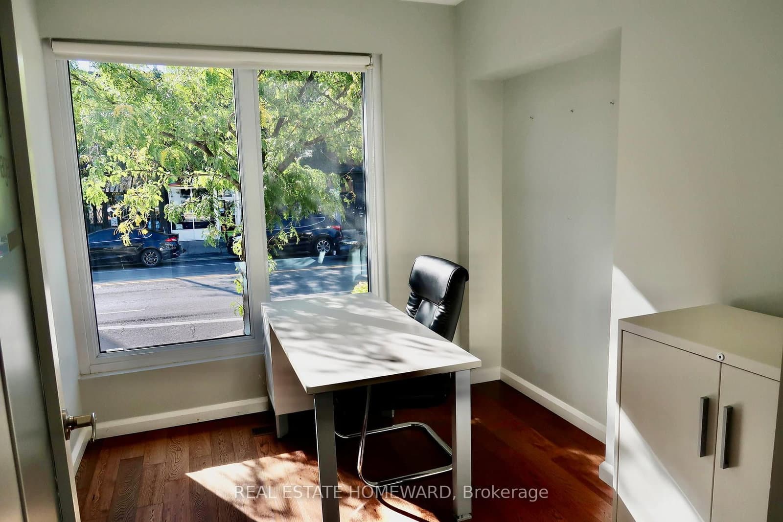 276 Danforth Avenue, Toronto, ON