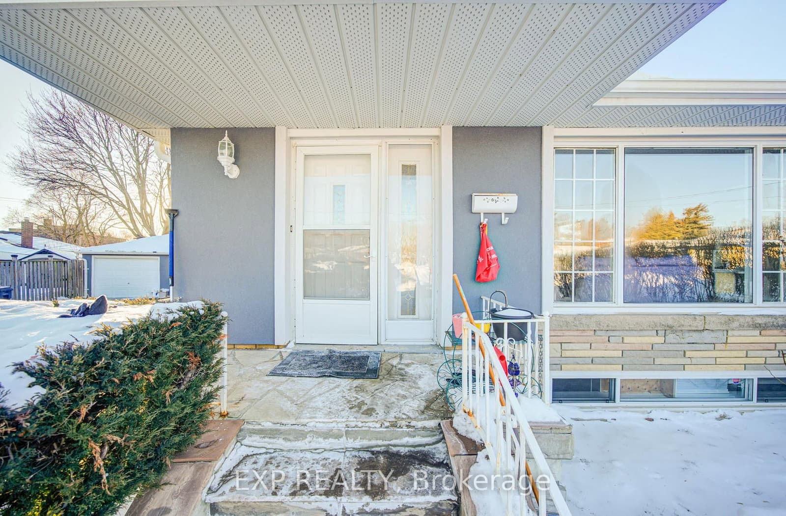 10 Pastrano Court, Toronto, ON — photo 2