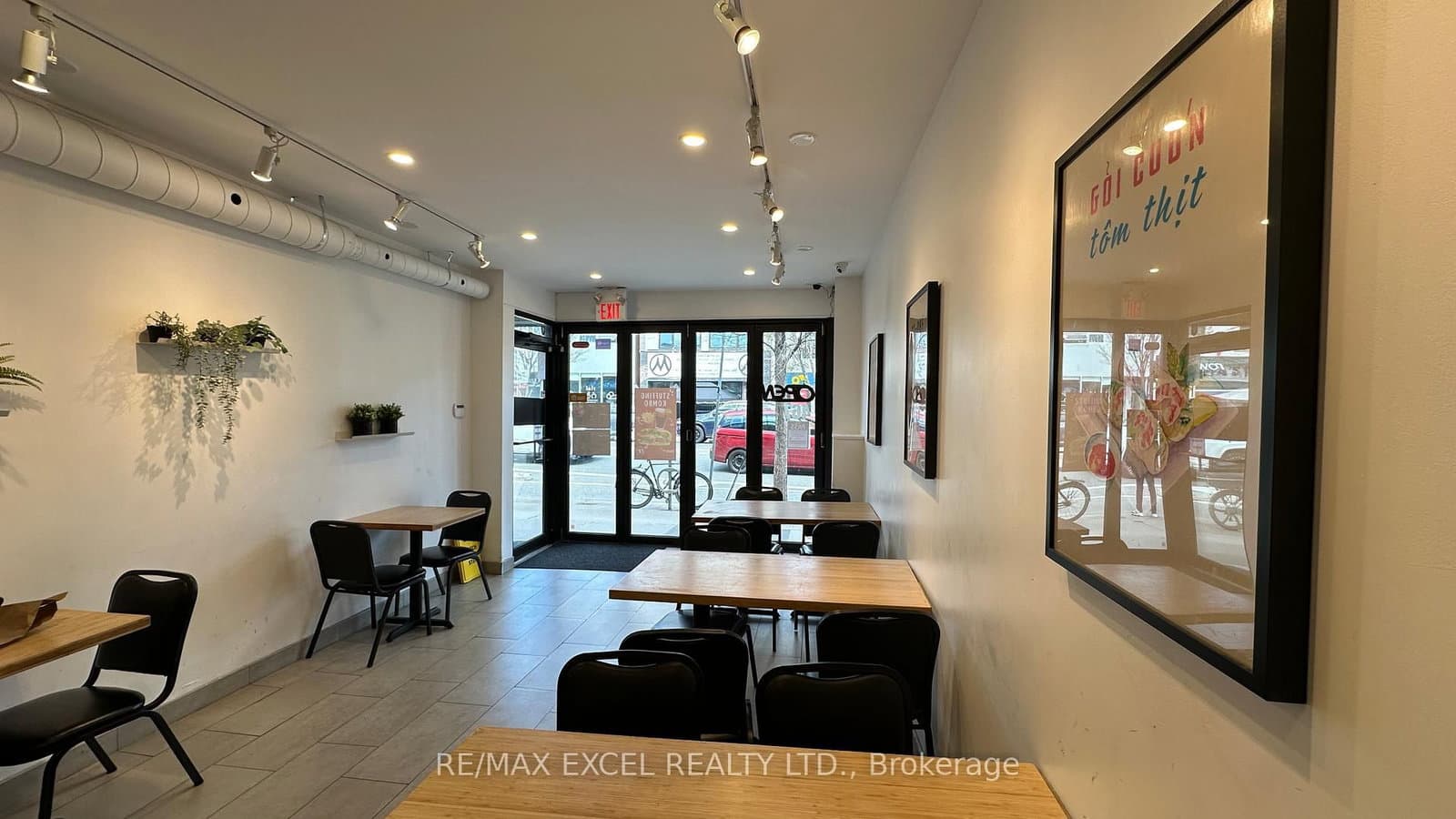 467 Danforth Avenue, Toronto, ON — photo 2