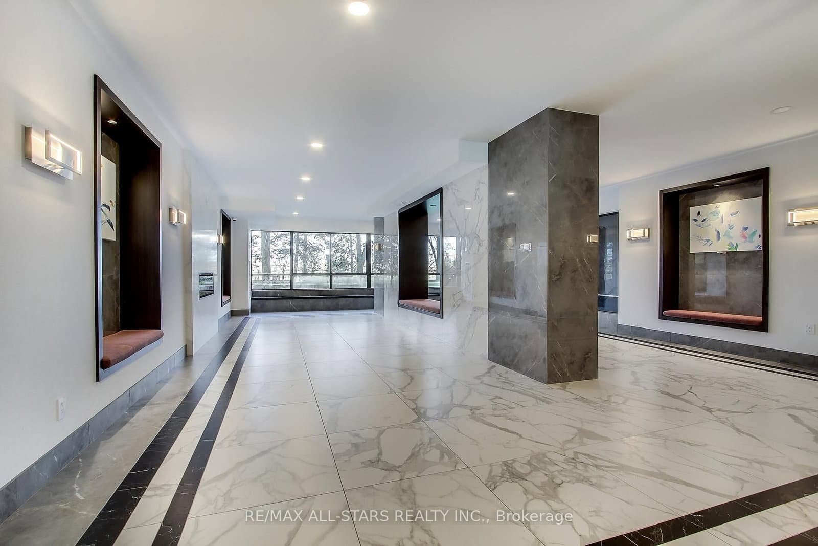 1203 - 255 Bamburgh Circle, Toronto, ON — photo 2