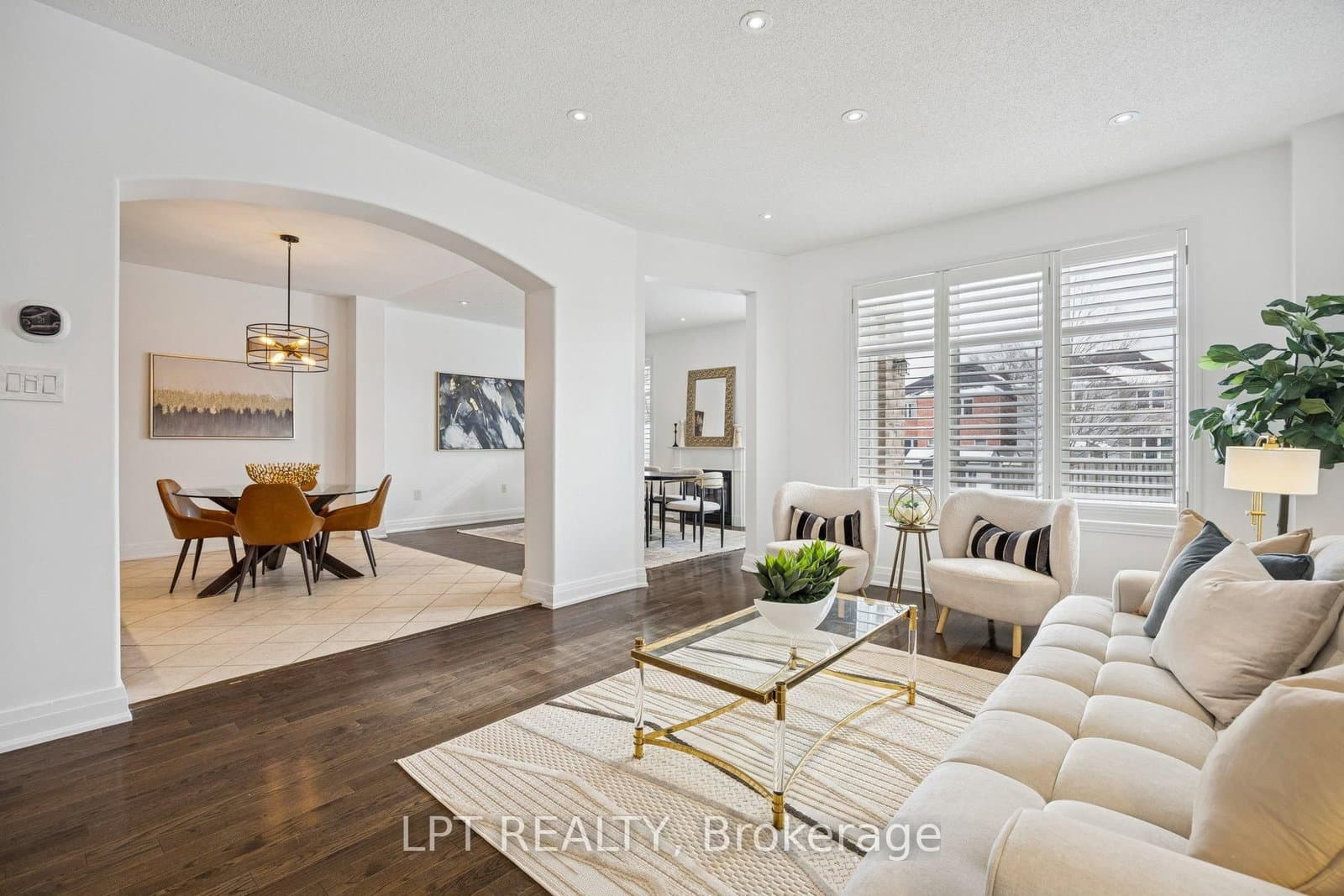 61 Minerva Avenue, Toronto, ON — photo 3