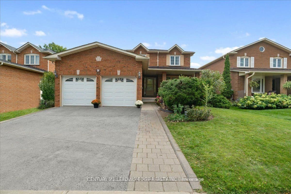 45 Lofthouse Drive, Whitby, ON