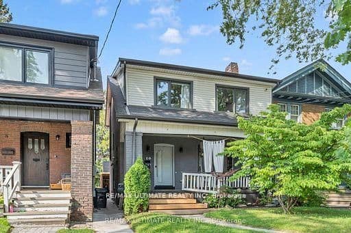 10 Oakdene Crescent, Toronto, ON