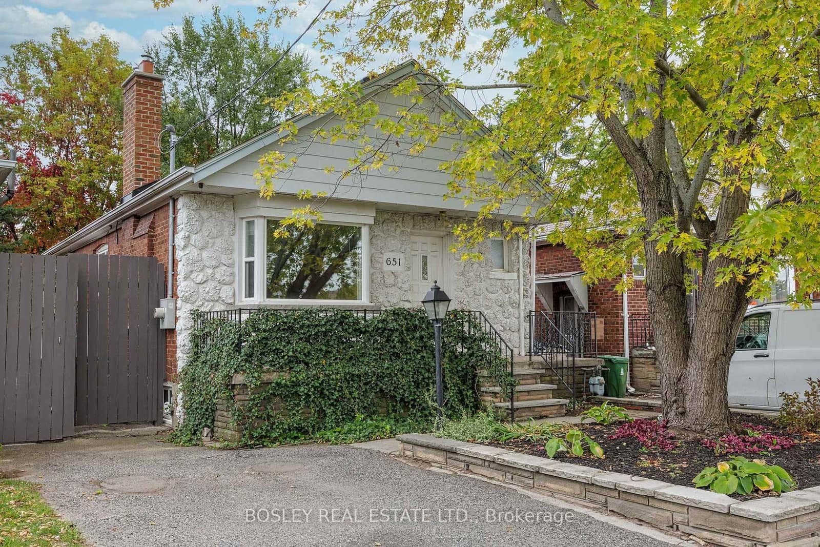 651 Cosburn Avenue, Toronto, ON