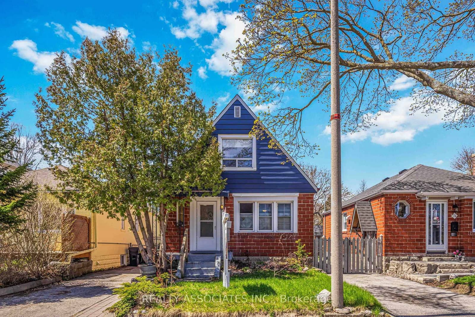 72 Manderley Drive, Toronto, ON