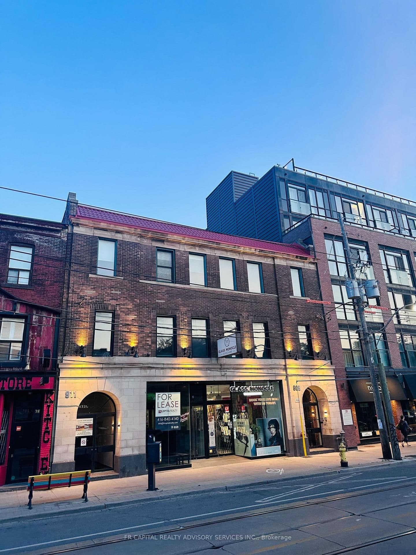 101 - 909 Queen Street, Toronto, ON