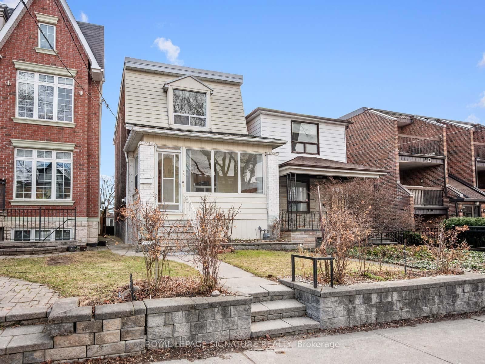 45 Eaton Avenue, Toronto, ON