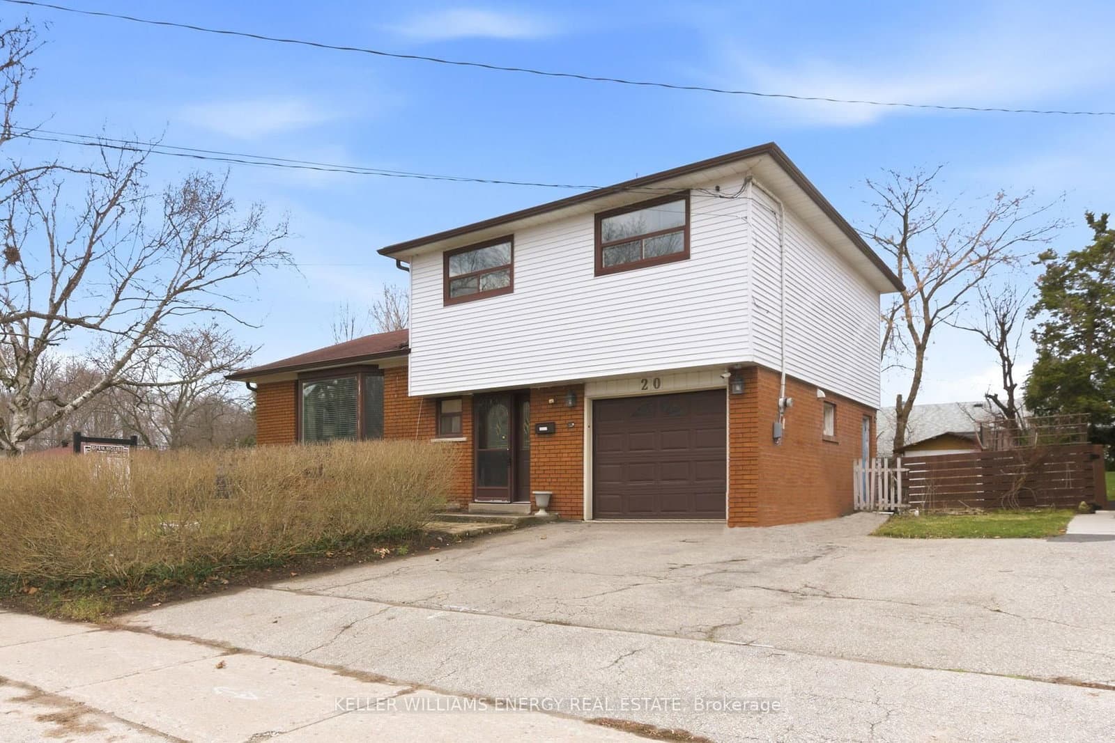 20 Ravenview Drive, Toronto, ON