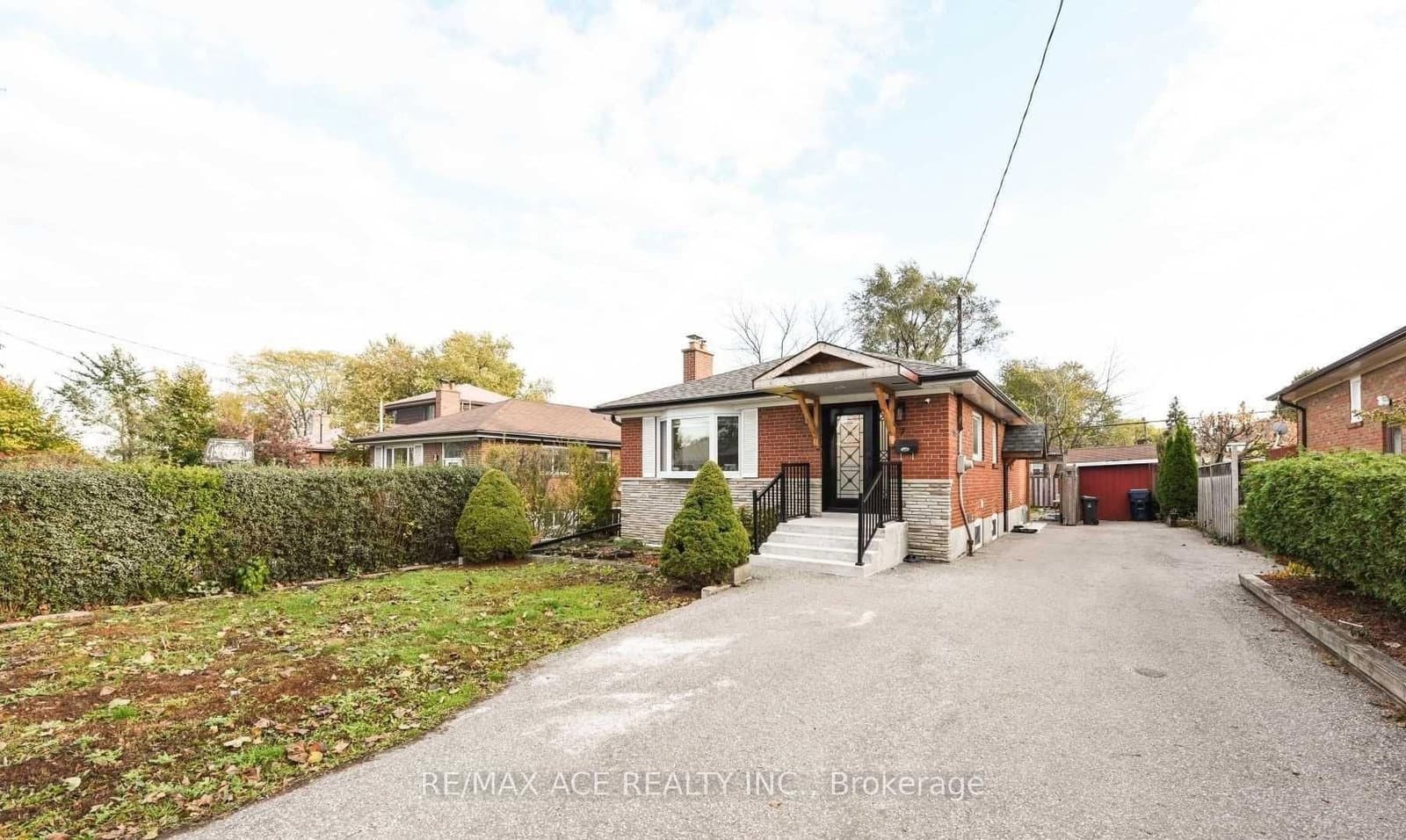 7 Ellie Drive, Toronto, ON