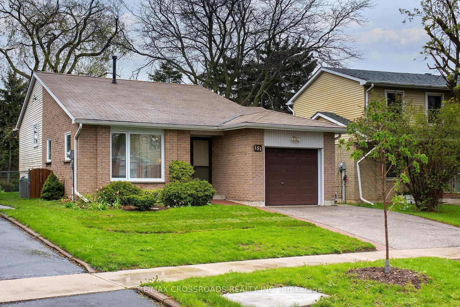 151 Goldhawk Trail, Toronto, ON — photo 3