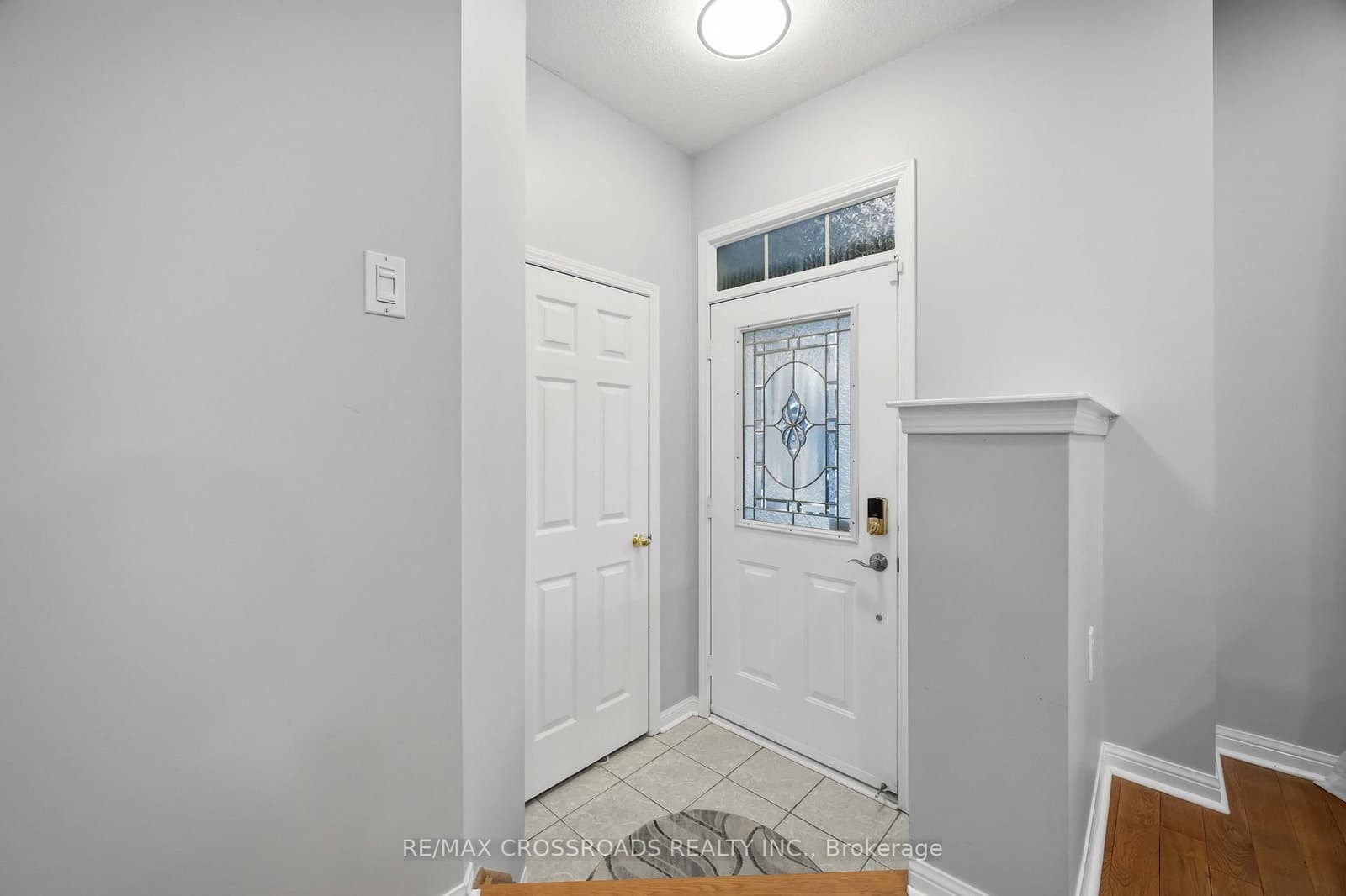 56 Torr Lane, Ajax, ON — photo 2