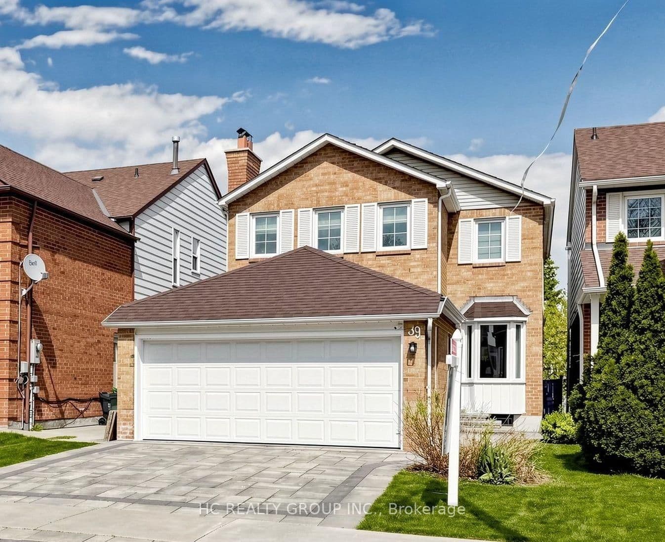 39 River Grove Drive, Toronto, ON — photo 2