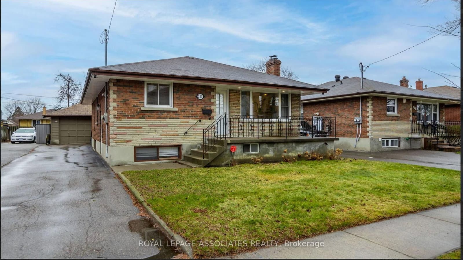Main - 203 Cromwell Avenue, Oshawa, ON