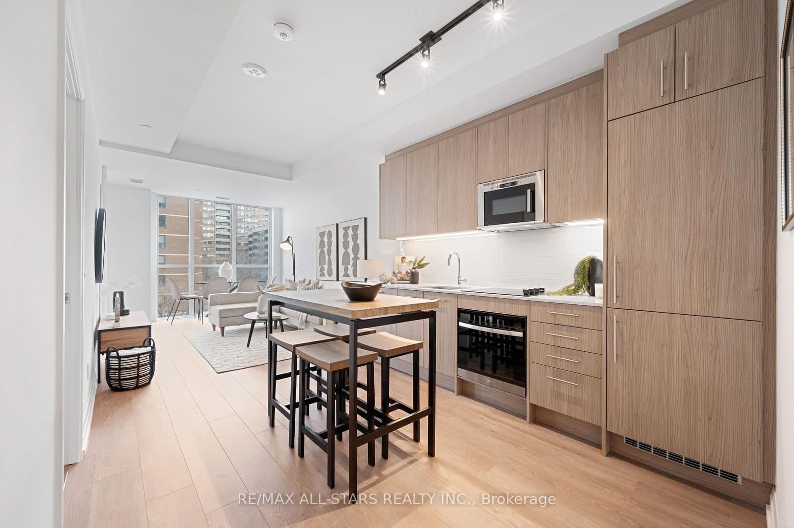 408 - 286 Main Street, Toronto, ON