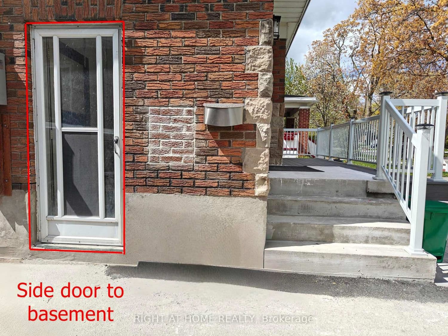 Basement - 92 Cadillac Avenue, Oshawa, ON — photo 2