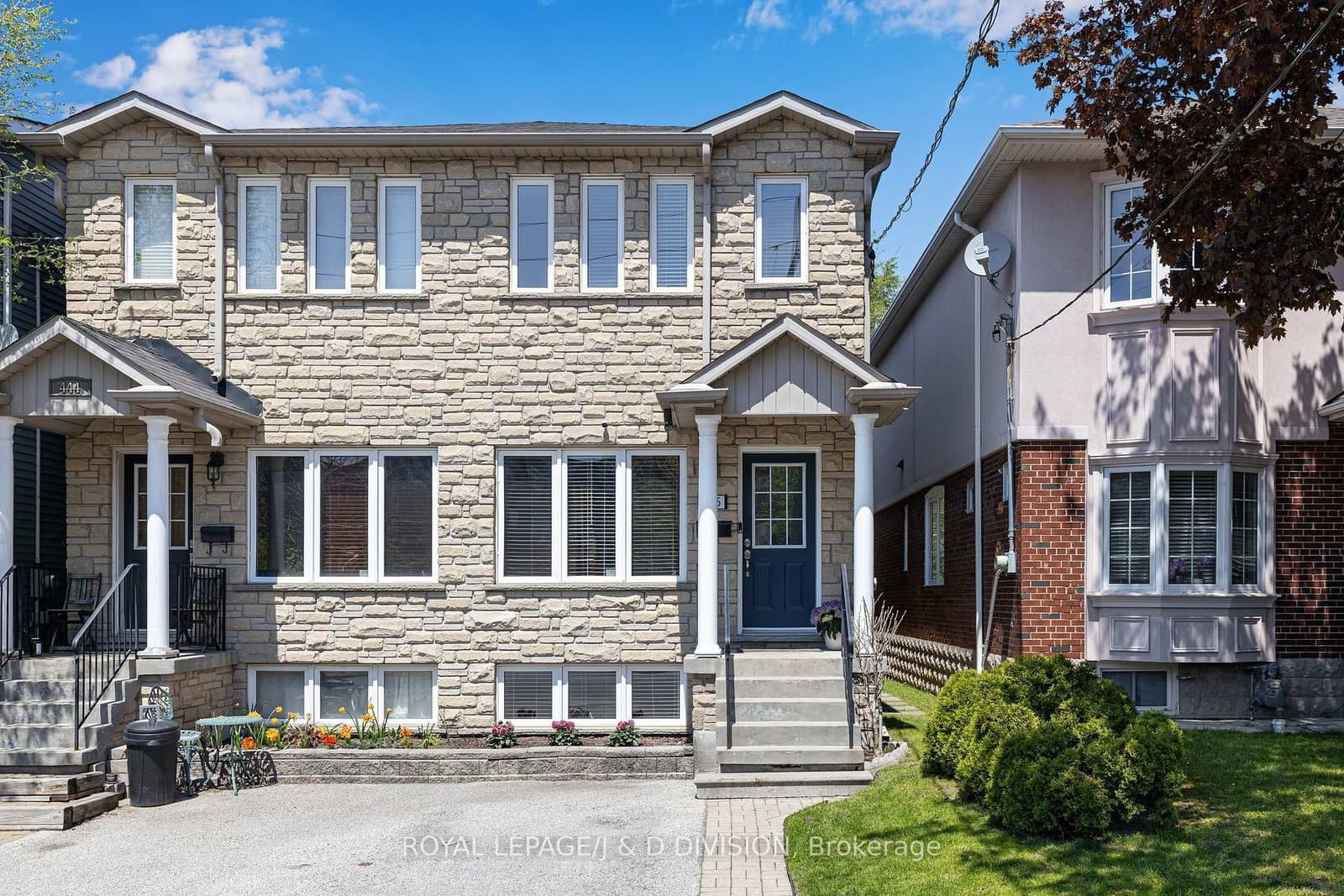 446 Sammon Avenue, Toronto, ON — photo 3