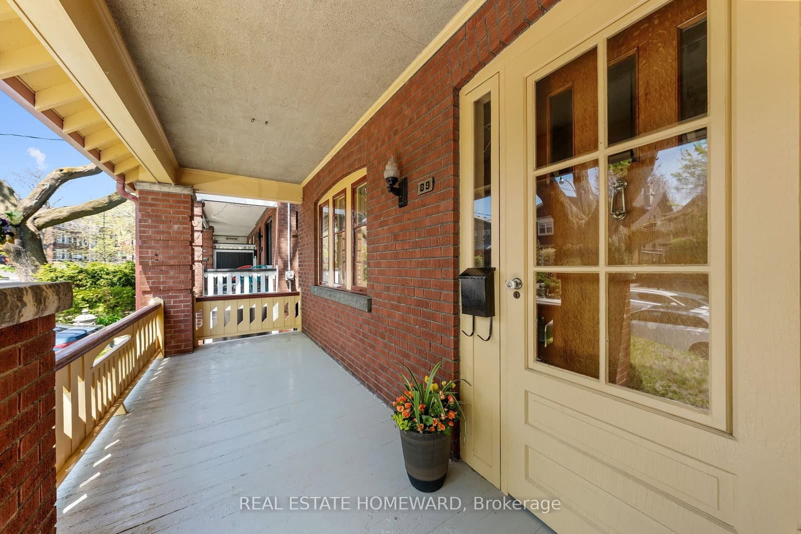 89 Scarboro Beach Boulevard, Toronto, ON — photo 2