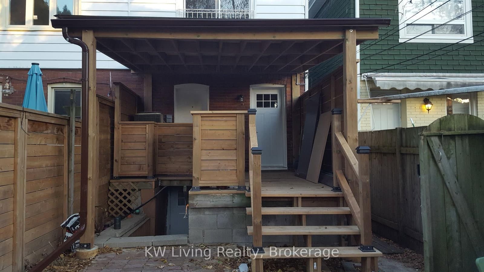 928 Broadview Avenue, Toronto, ON — photo 2