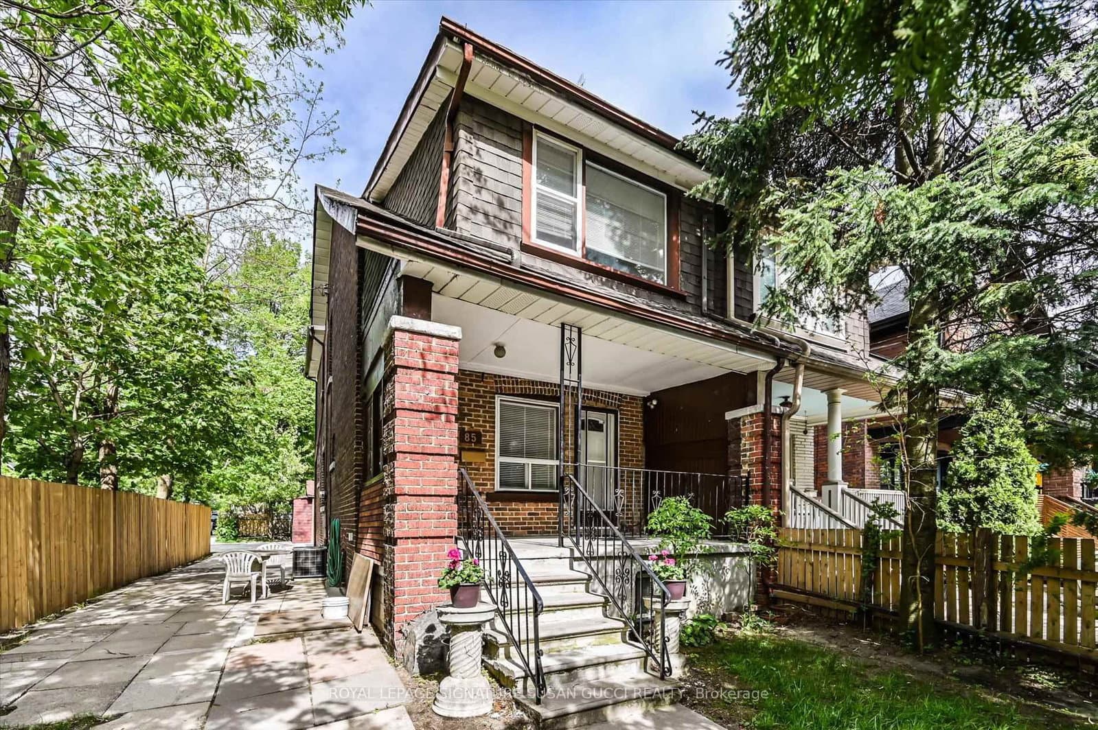 85 Linsmore Crescent, Toronto, ON — photo 2
