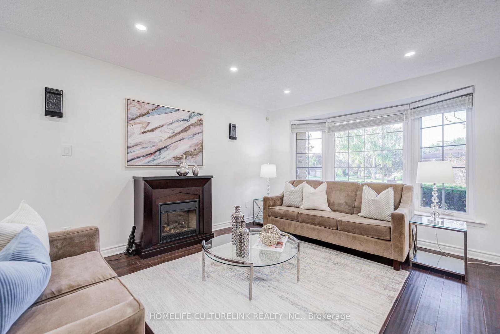 6 Norhead Avenue, Toronto, ON — photo 3
