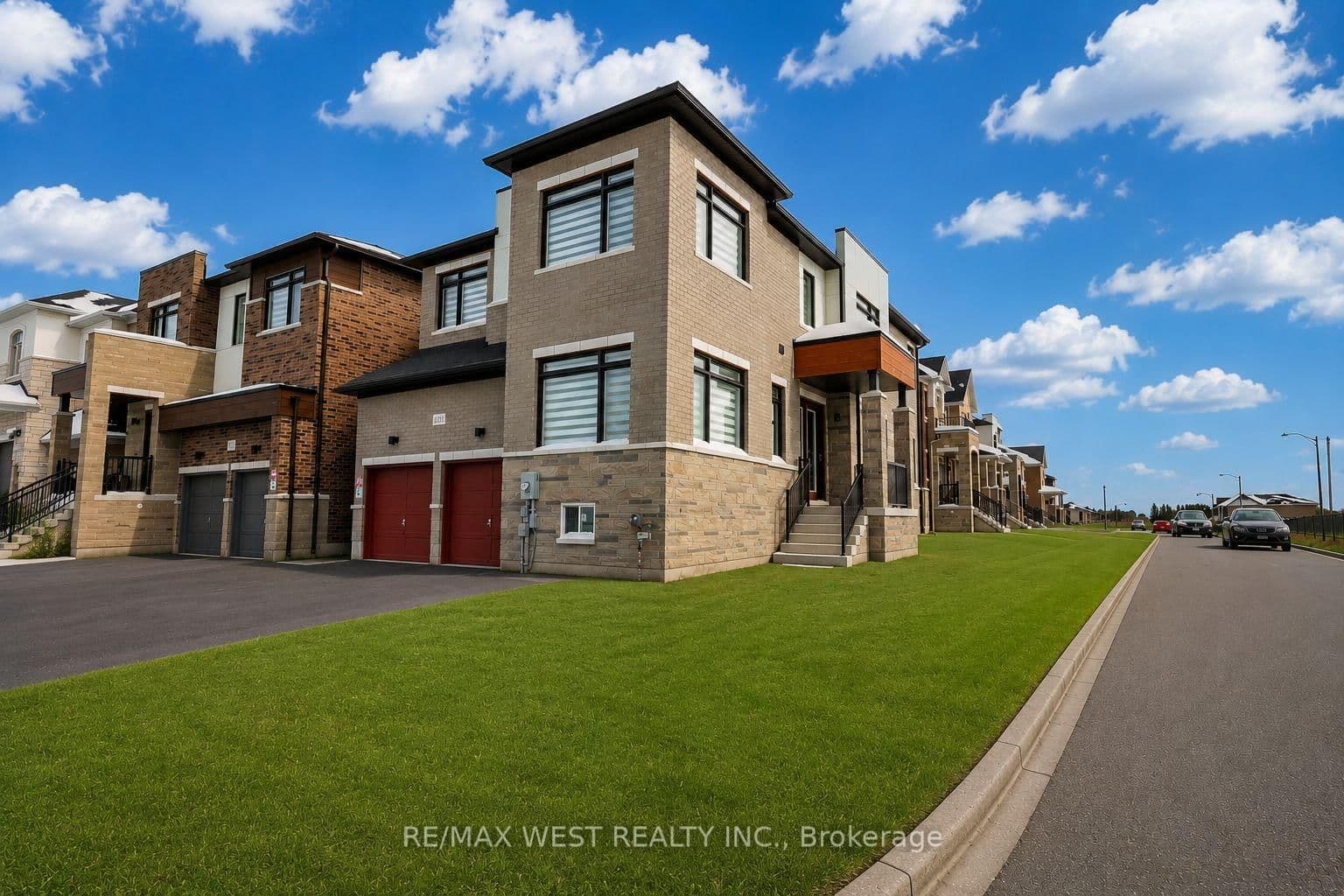 2215 Crystal Drive, Oshawa, ON