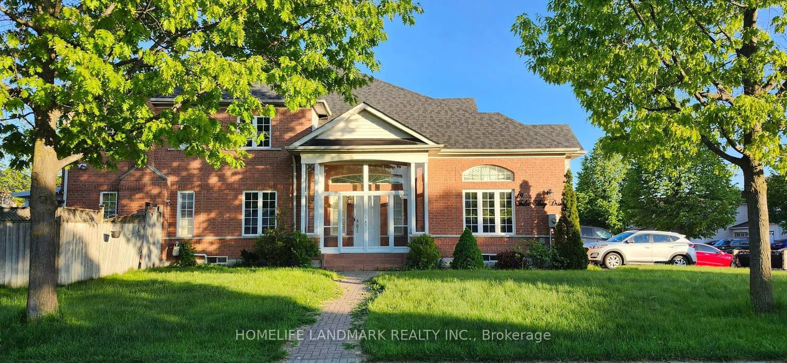 49 Inlet Bay Drive, Whitby, ON — photo 2