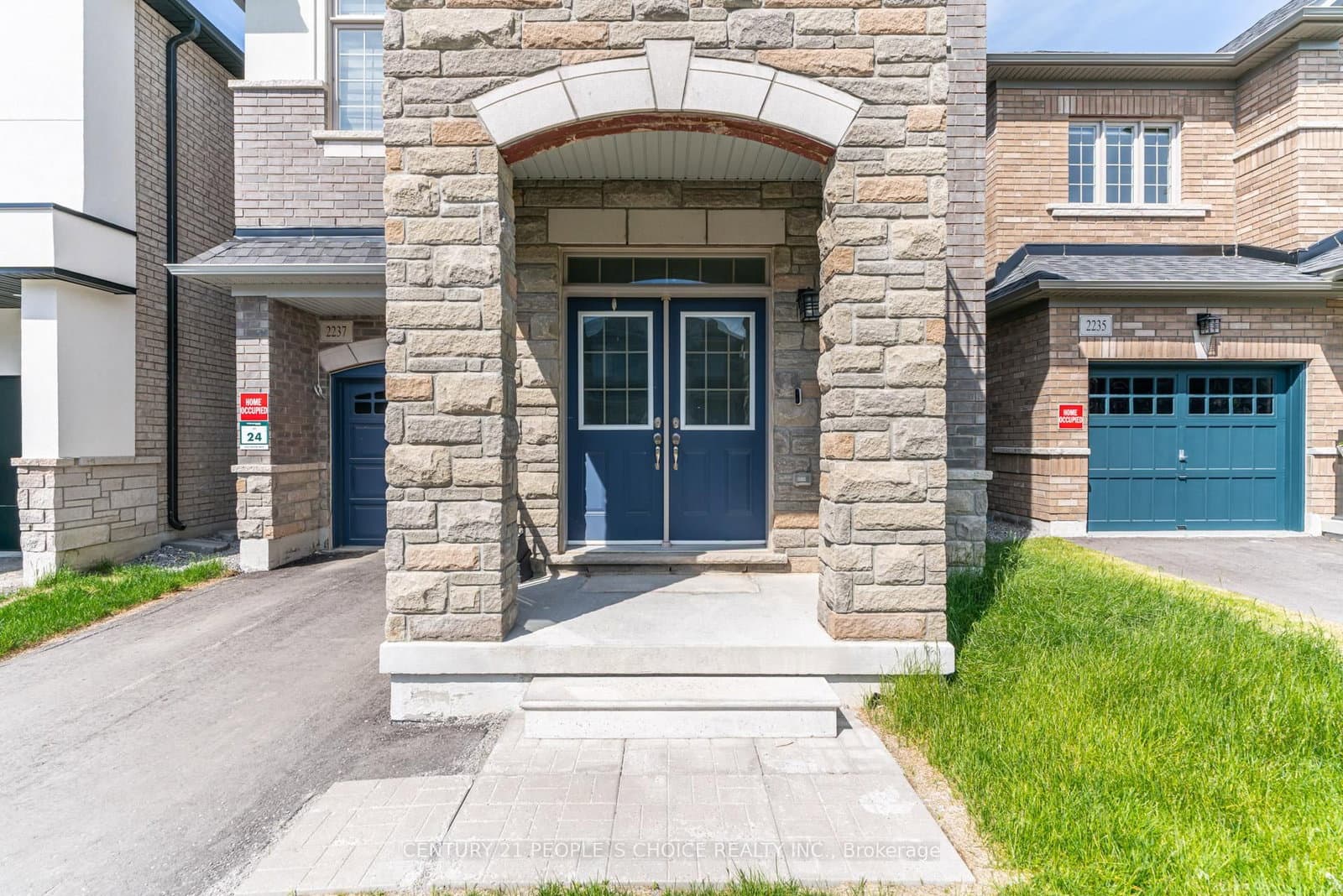 2237 crystal Drive, Oshawa, ON — photo 3
