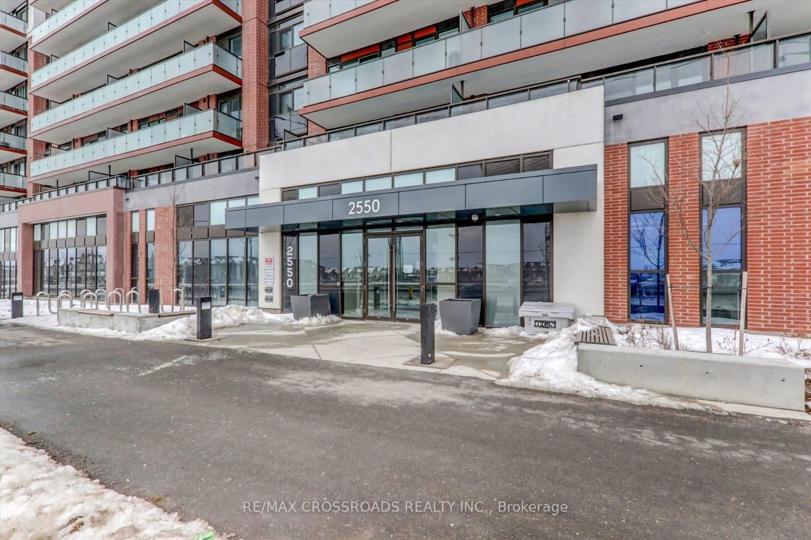 1021 - 2550 Simcoe Street, Oshawa, ON — photo 2
