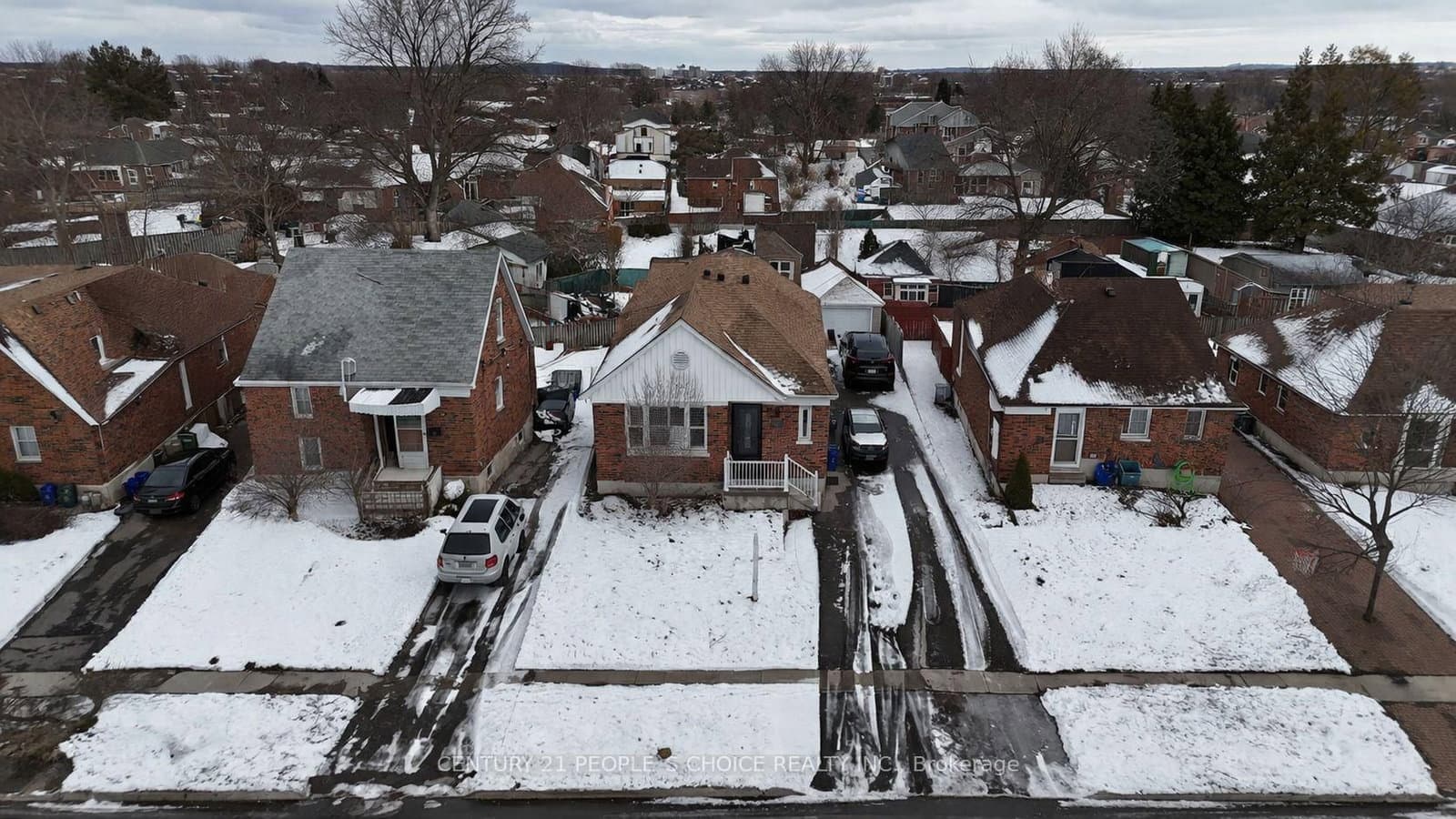Main Floor - 67 Highland Avenue, Oshawa, ON