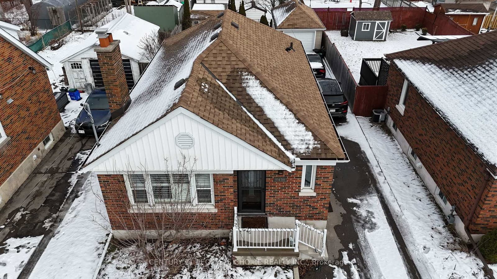 Main Floor - 67 Highland Avenue, Oshawa, ON — photo 3